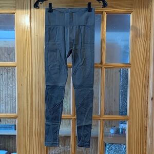 Women's Zyia Active Ribbed Gray Seamless High Waist Athletic Leggings XS